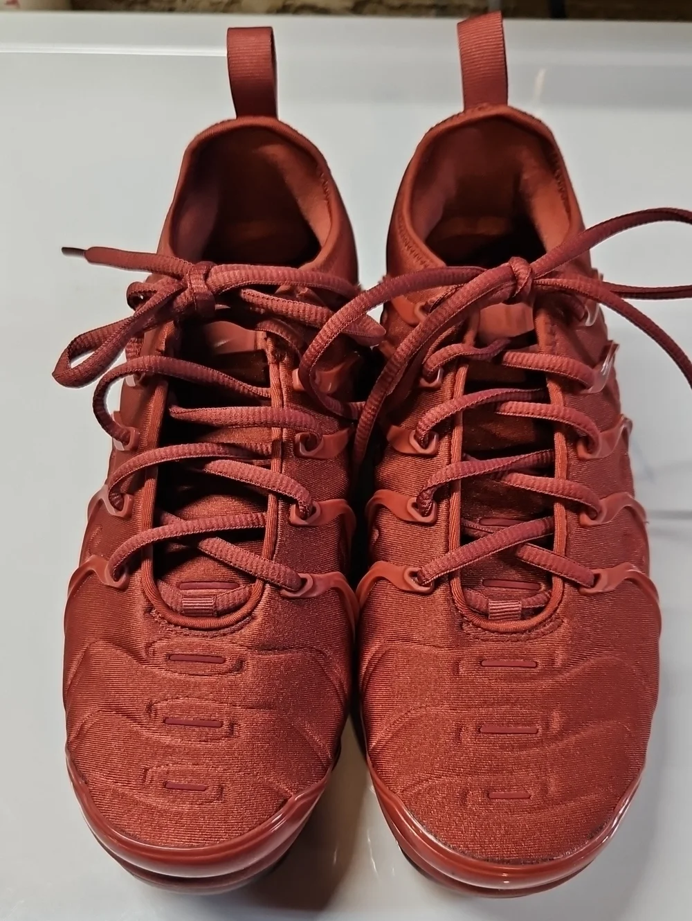 NIKE AIR VAPOR MAX PLUSE BURGUNDY  US 8.5 FQ8878-661